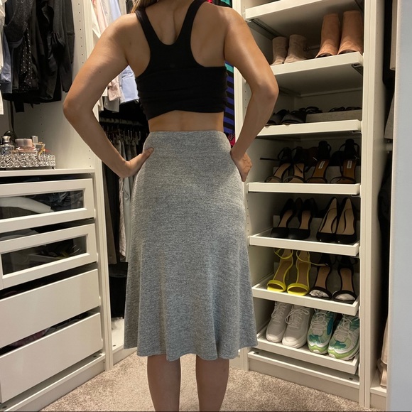 Aritzia Wilfred Free Heather Grey Skirt size XXS - Picture 3 of 3